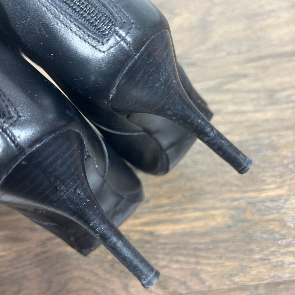 LAUREN RALPH LAUREN Leola Bootie Stiletto Heel Black Leather Sz 7 EUC - Picture 4 of 8